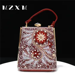 Nuova borsa da donna elegante 2023 su un lato borsa da pranzo di lusso con strass in oro Applique con Design di perle