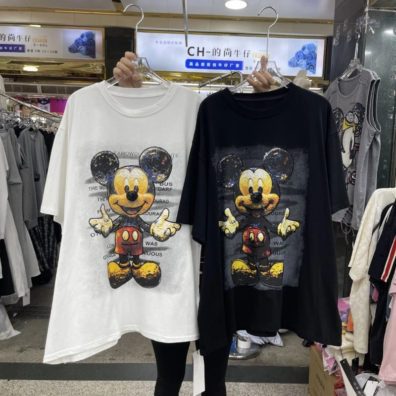 

Женские летние футболки больших размеров с мультяшным принтом Микки, минималистичный дизайн, свободные повседневные топы с коротким рукавом