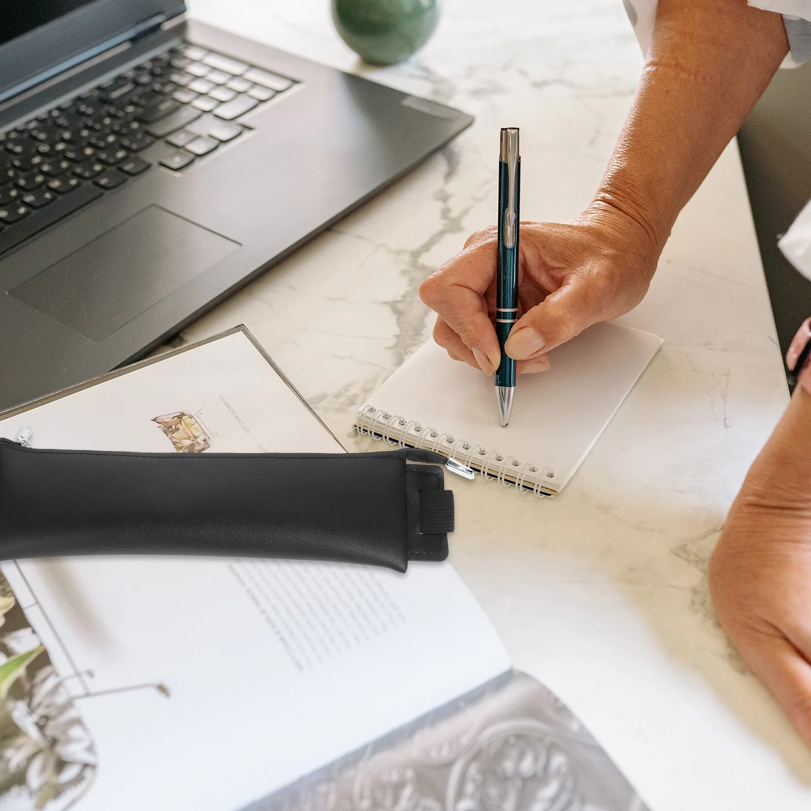 

Holder For Pu Pouch Pouch For Notebook With Elastic Pen Sleeve Scratch Protection Premium Pen Storage Bag