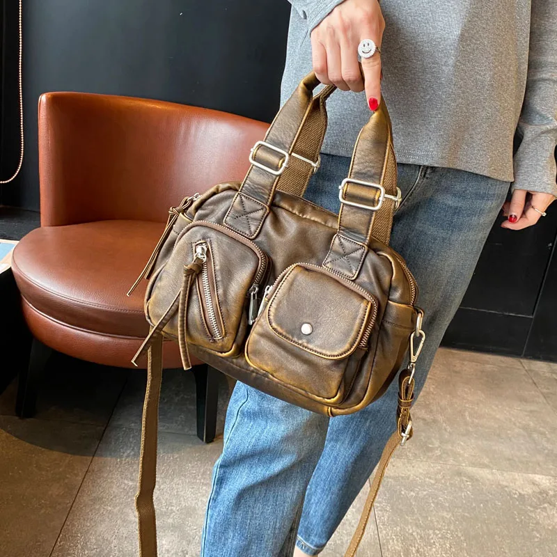 

2025 New Fashion Handbag Women's Shoulder Messenger Bag Casual Niche Design Pillow Bag Ladies Bolsas De Mujer
