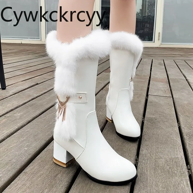 winter The New Rabbit hair fashion Round head Thick heel Women\'s boots black white Plus velvet Keep warm High heel Women boots