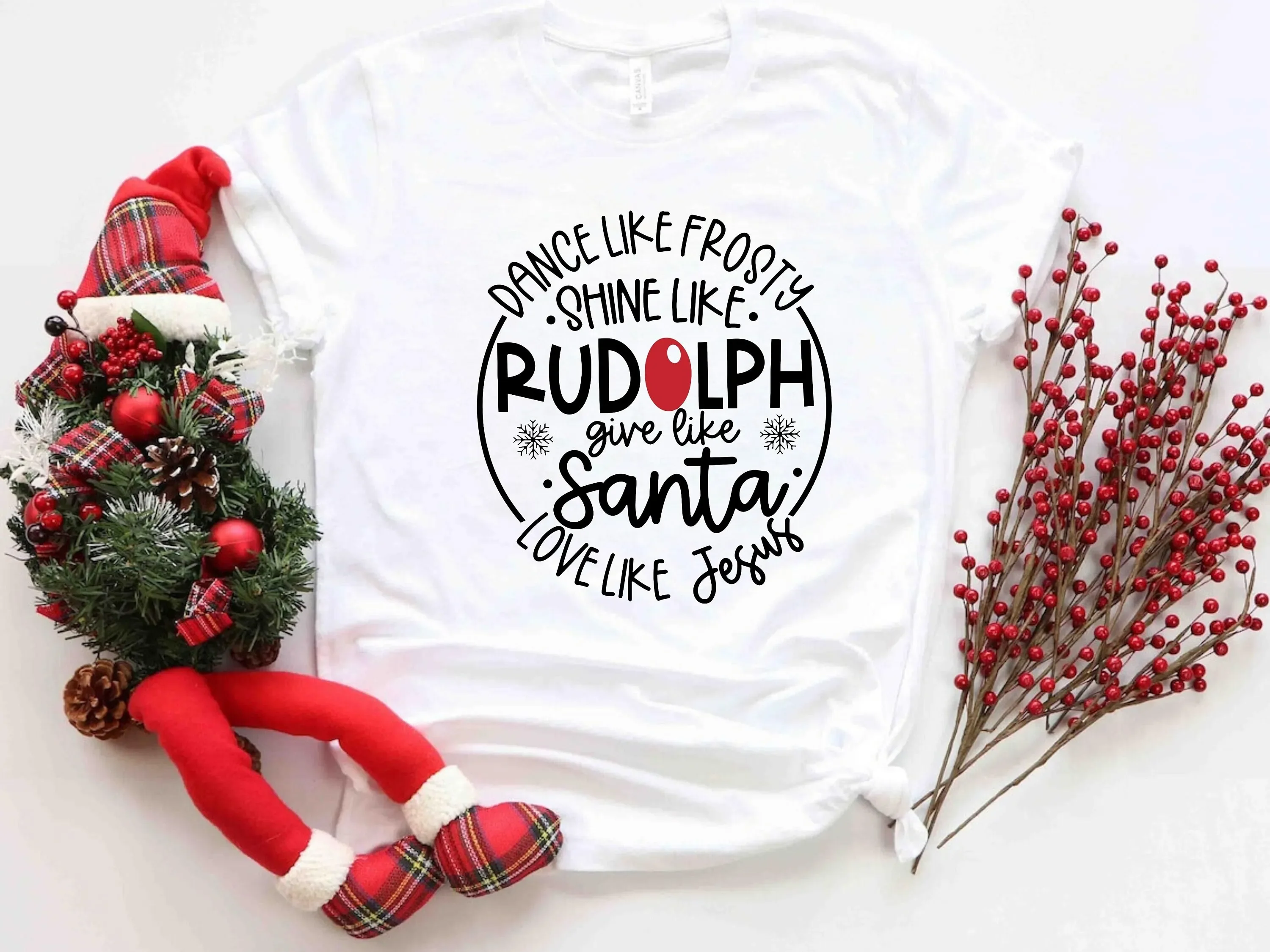 T-shirt Dance Like Frosty Shine Rudolph Give Santa Love Jesus, cadeau de Noël mignon pour les fêtes