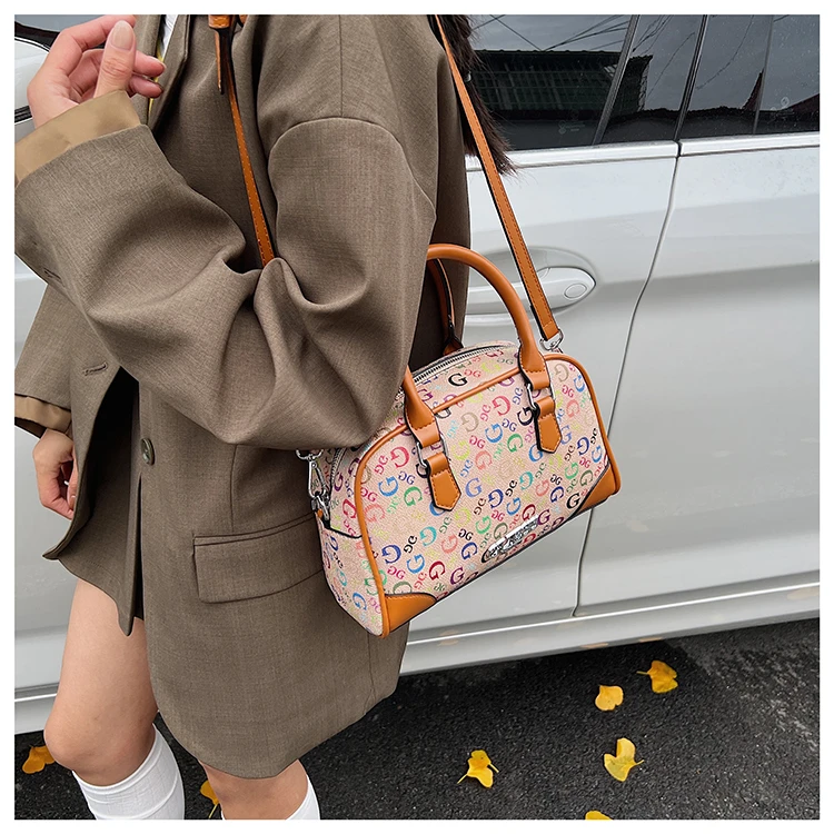 

Модная женская сумка через плечо из кожи с речным принтом и прочным винтажным уютным повседневным стилем