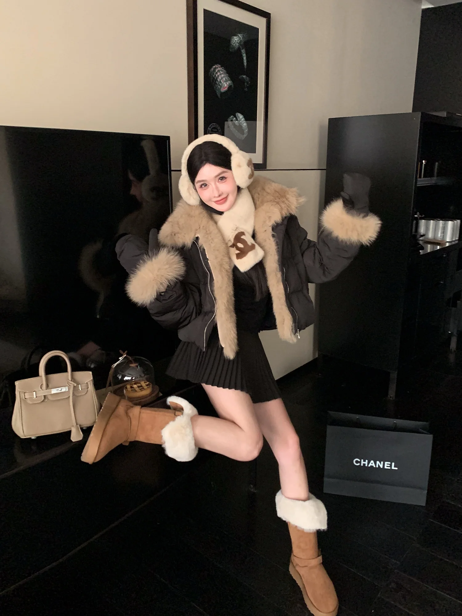 

LADIESFIRST Thiened White Du down Jaet Removable Fur Collar Casual Loose Fit Women's Winter Coat with Gloves