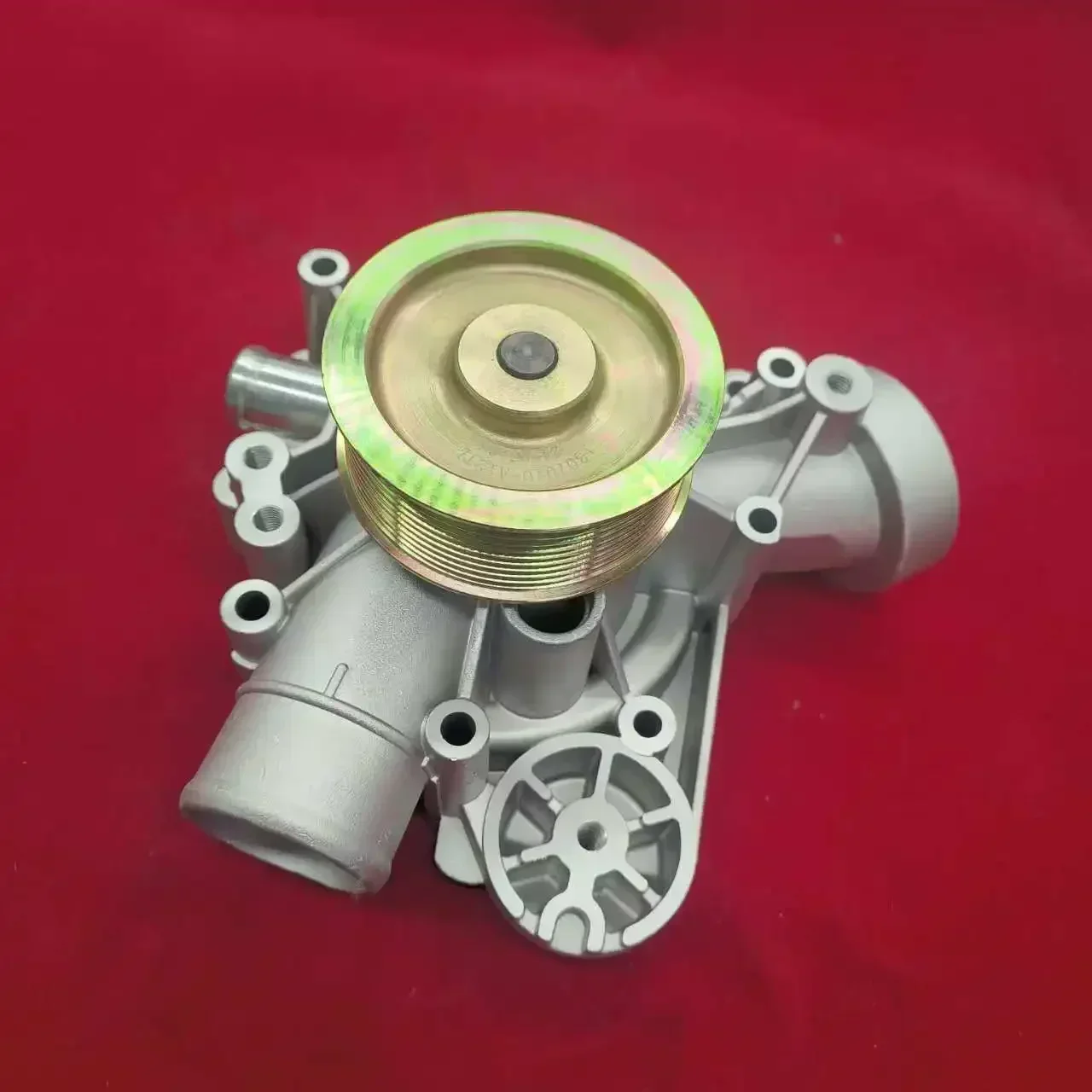 مضخة مياه D8K D8F D8H 21733610 21717576 للحفارة EC350D EC300D EC250D EC250E EC300E