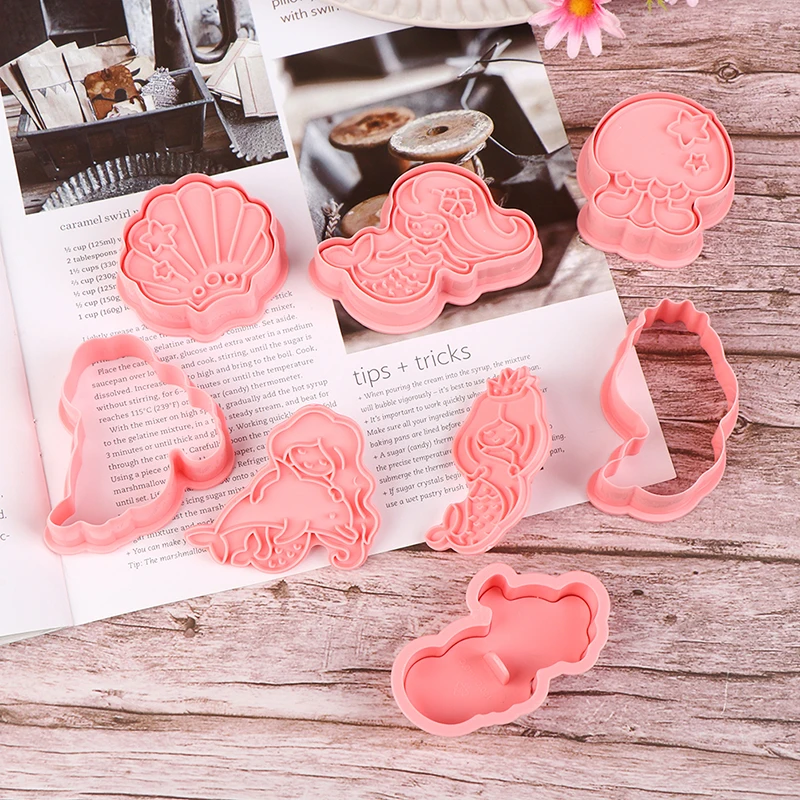 6Pcs/Set Mermaid Shell Seahorse Cookie Mould DIY Plastic Fondant Cake Mold Cartoon Biscuit Cookie Cutters Decorating Tools