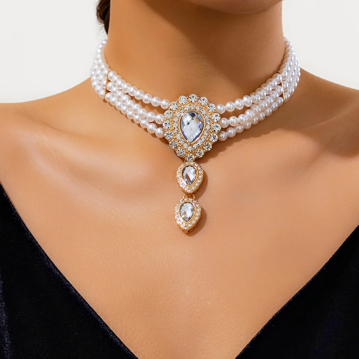 Imitation Pearl Beads with Green/Transparent Crystal Choker Necklace for Women Charms Collar Wedding Accessories Fashion Jewelry