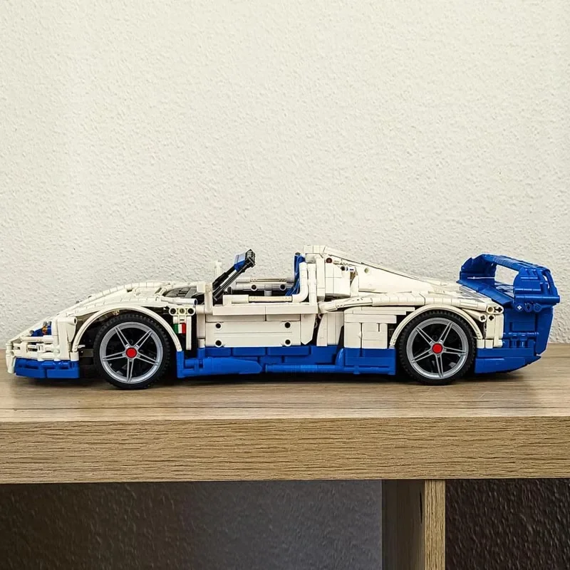 ใหม่ MOC- 194244   1:10 Scale Technologys Building Block Hypercar Super Racing รถ MC12 ประกอบของเล่นเด็กของขวัญวันเกิดเด็ก