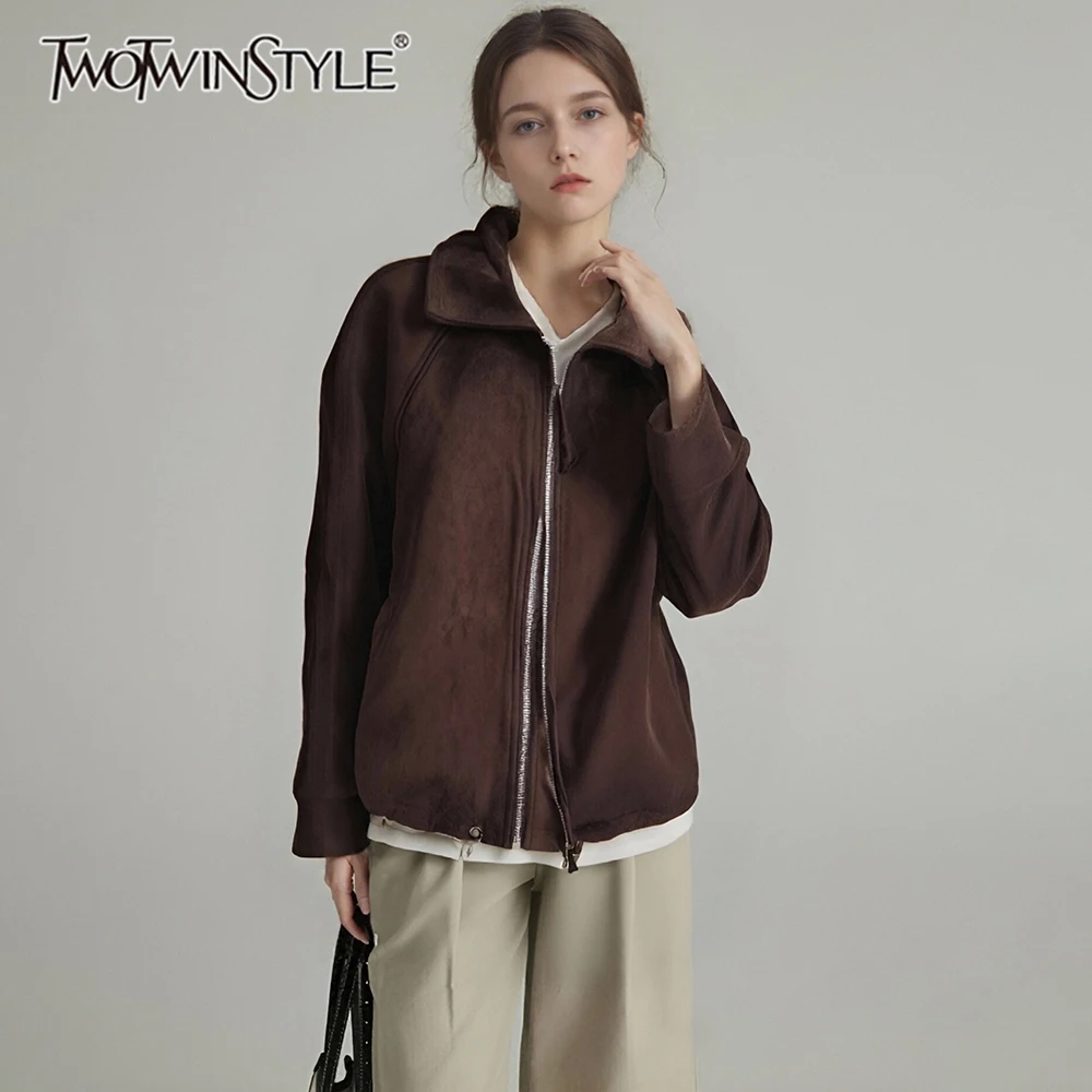 

TWOTWINSTYLE Solid Spliced Zipper Casual Velvet Jackets for Women Lapel Long Sleeves Minimalist Jacket Female Fahsion Clothing