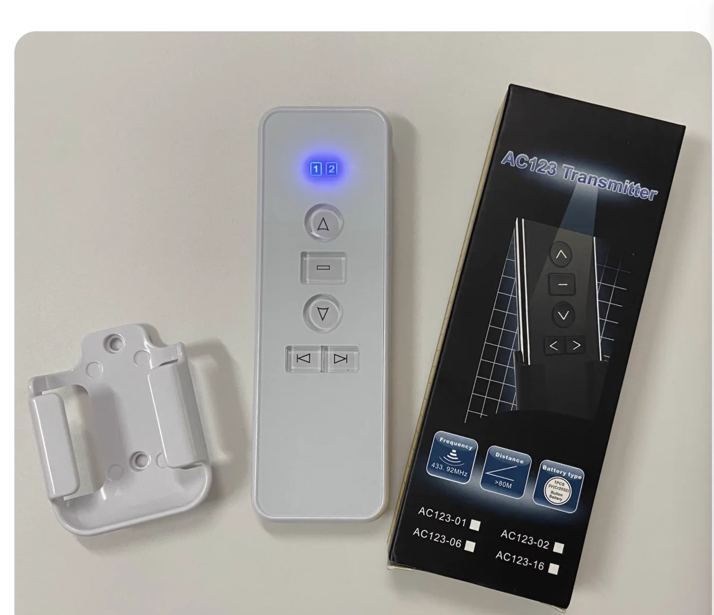 AC123 Telecomando portatile bianco per motore Curtian A-OK RF433, emettitore wireless per controllare l'apertura/chiusura del motore della tenda