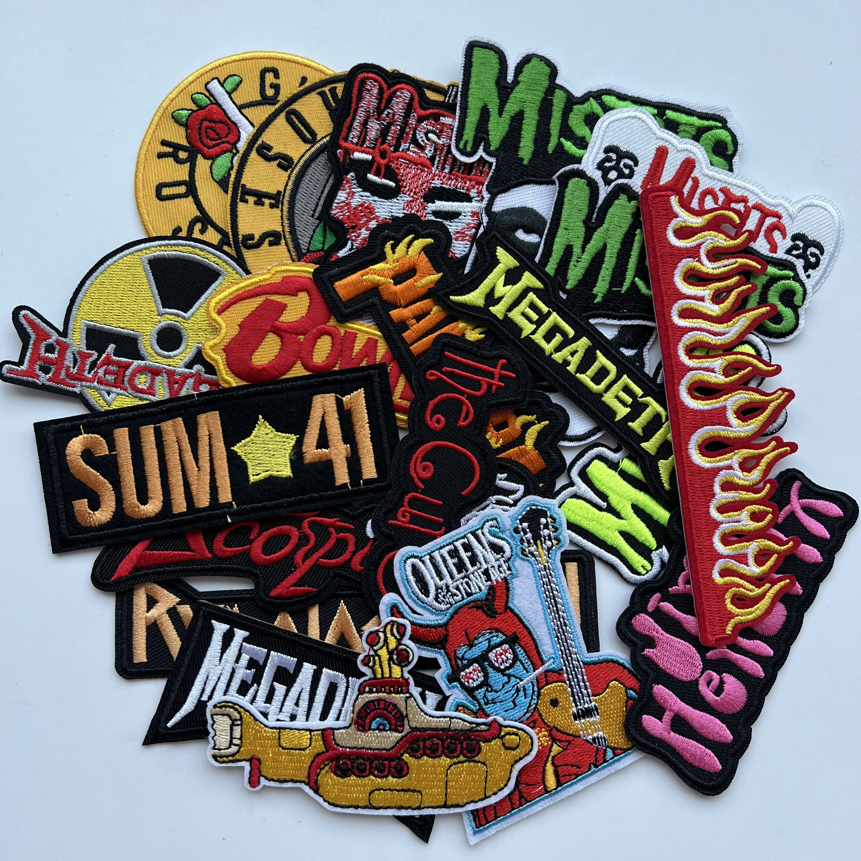 20 pcs letter Iron-On Patches Clothe Embroidery Applique Sewing Supplies Decorative Badges Classic Nostalgia MUSIC