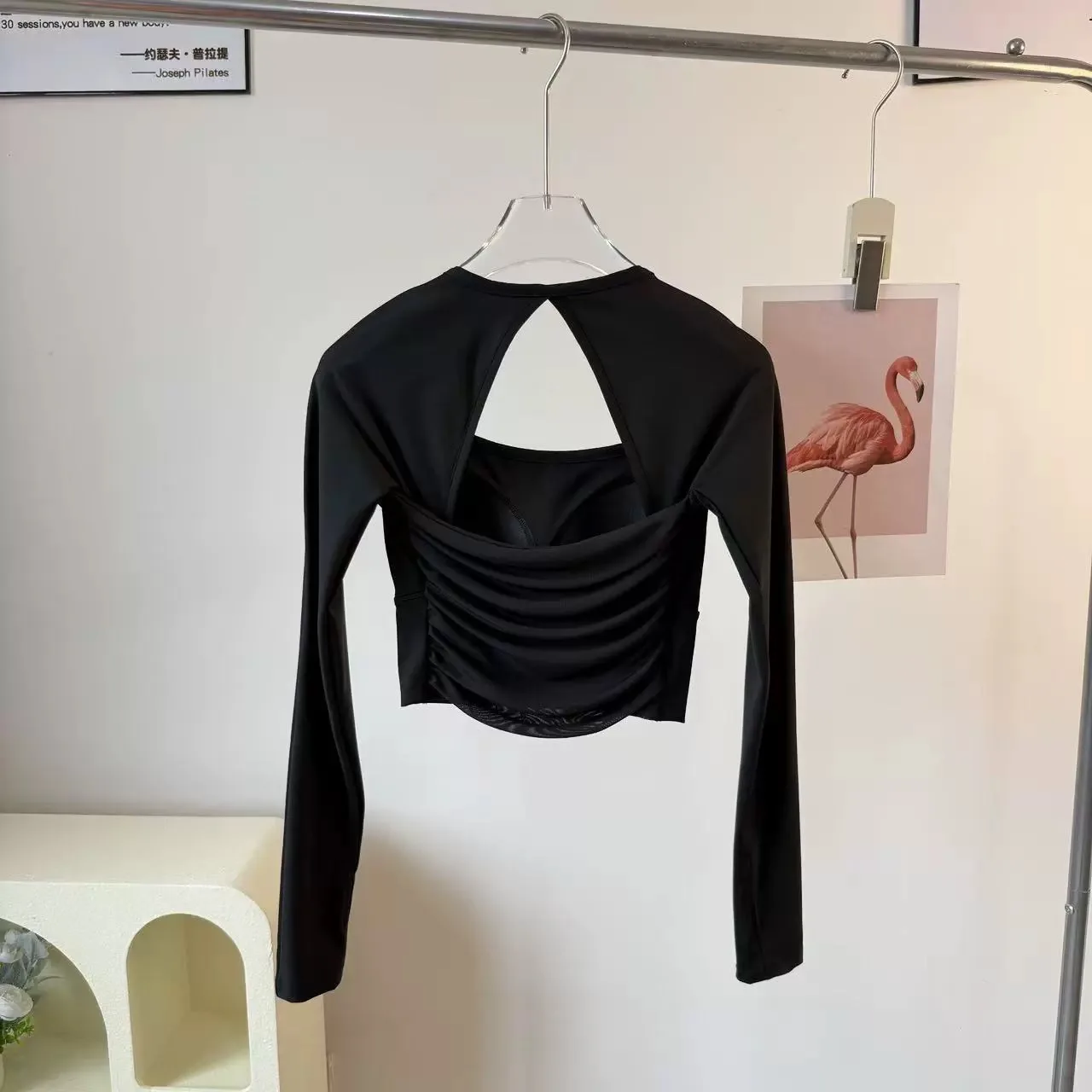 Langarm-Sporttop für Damen mit Brustpolstern, Yoga-Bekleidung, Fitnesskleidung für Pilates-Training, Laufbekleidung – Detail 14