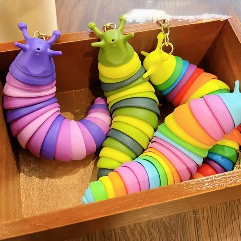 X90D Pingente Bolsa Animal Cartoon com Caterpillars Keychain Presente