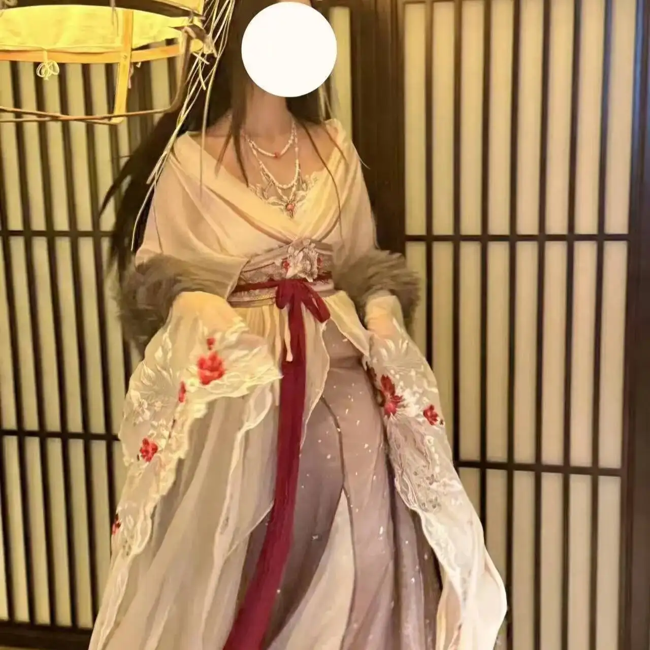 

New 2025 Cloud Mountain and Lake Yu Ji Hanfu Waist-Length Warring States Robe with Unique Lace Straps and Large Sleeves