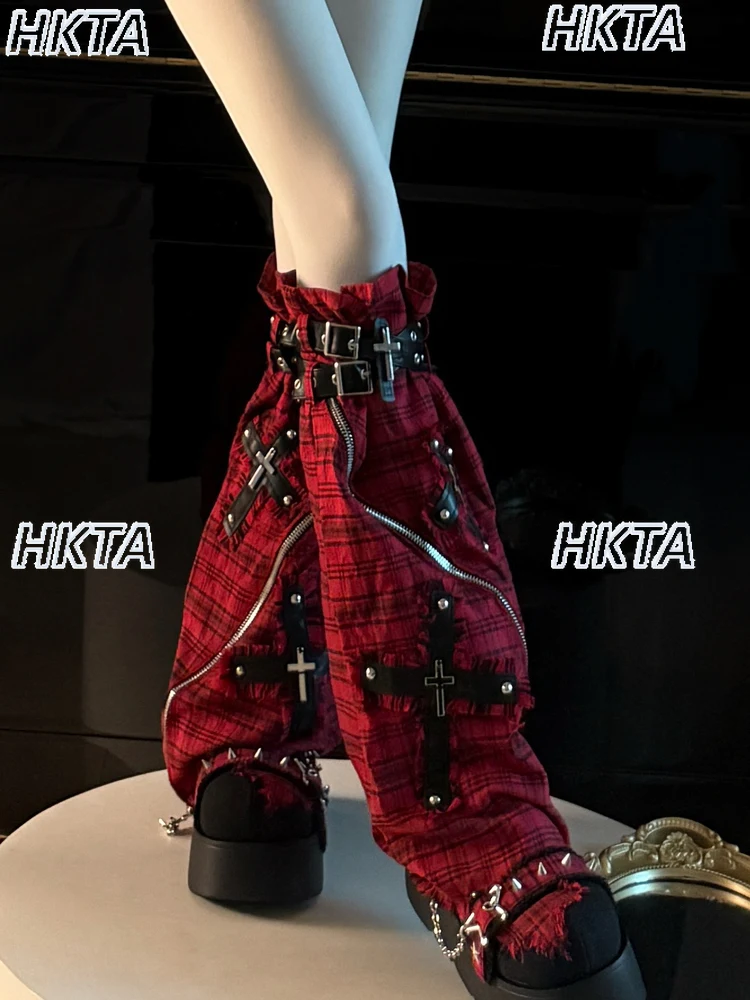 Subcultura gótica oscura 2025 nuevas cubiertas de pierna a cuadros Lolita Y2k Punk personalidad remachado chica caliente calentador de piernas accesorios de ropa mujeres