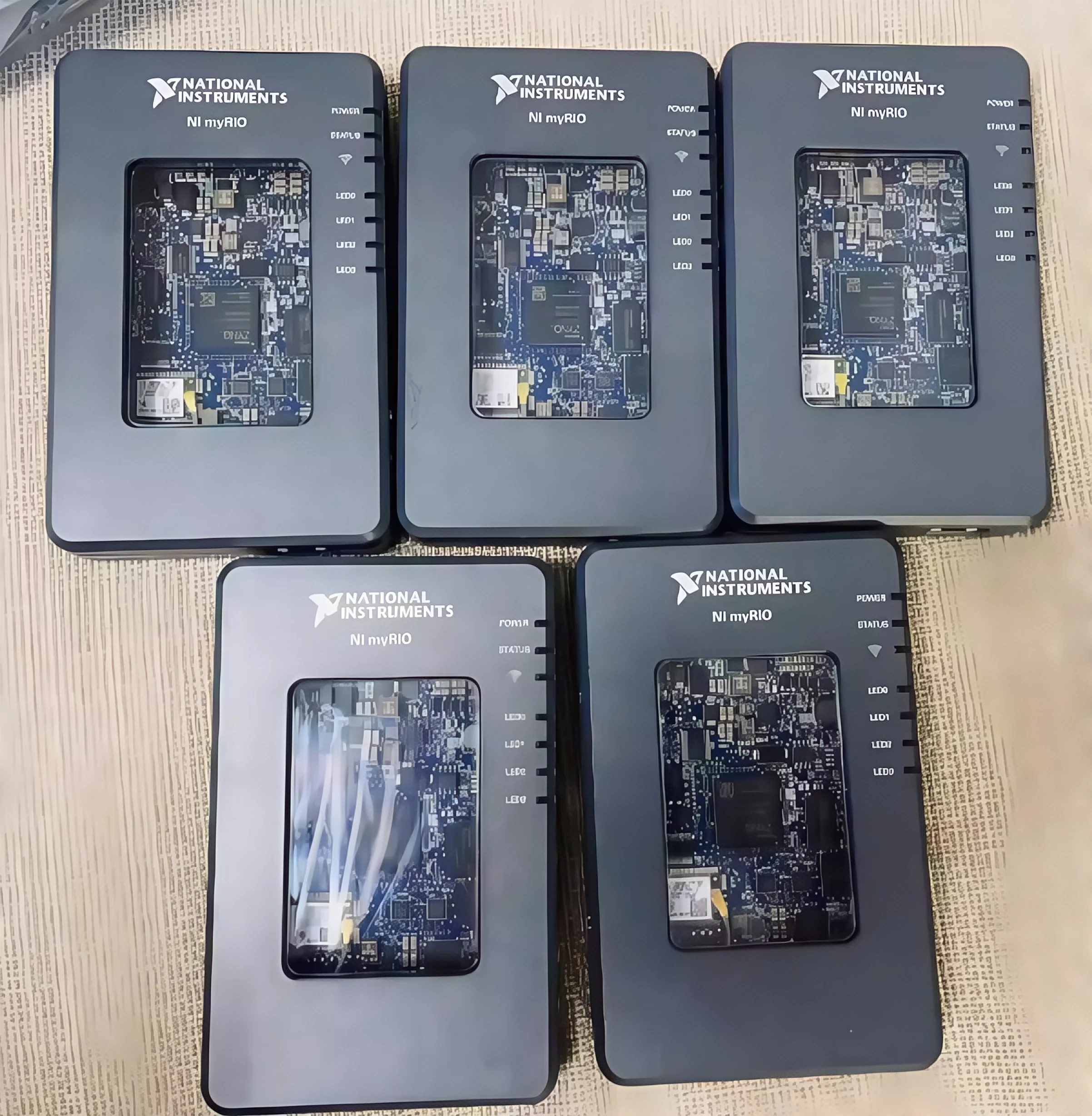 NI myRIO 1900 Student Embedded Device 782692-01 Original Stock