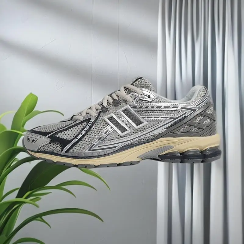 

Christmas ShoesFashion mesh chunky sneakers, breathable trend, suitable for fitness