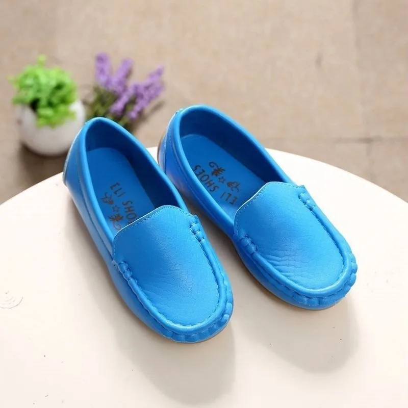 2024 New Big boy Casual Slip On Flats scarpe in pelle per bambini scarpe da passeggio per ragazze comode scarpe da scuola per studenti