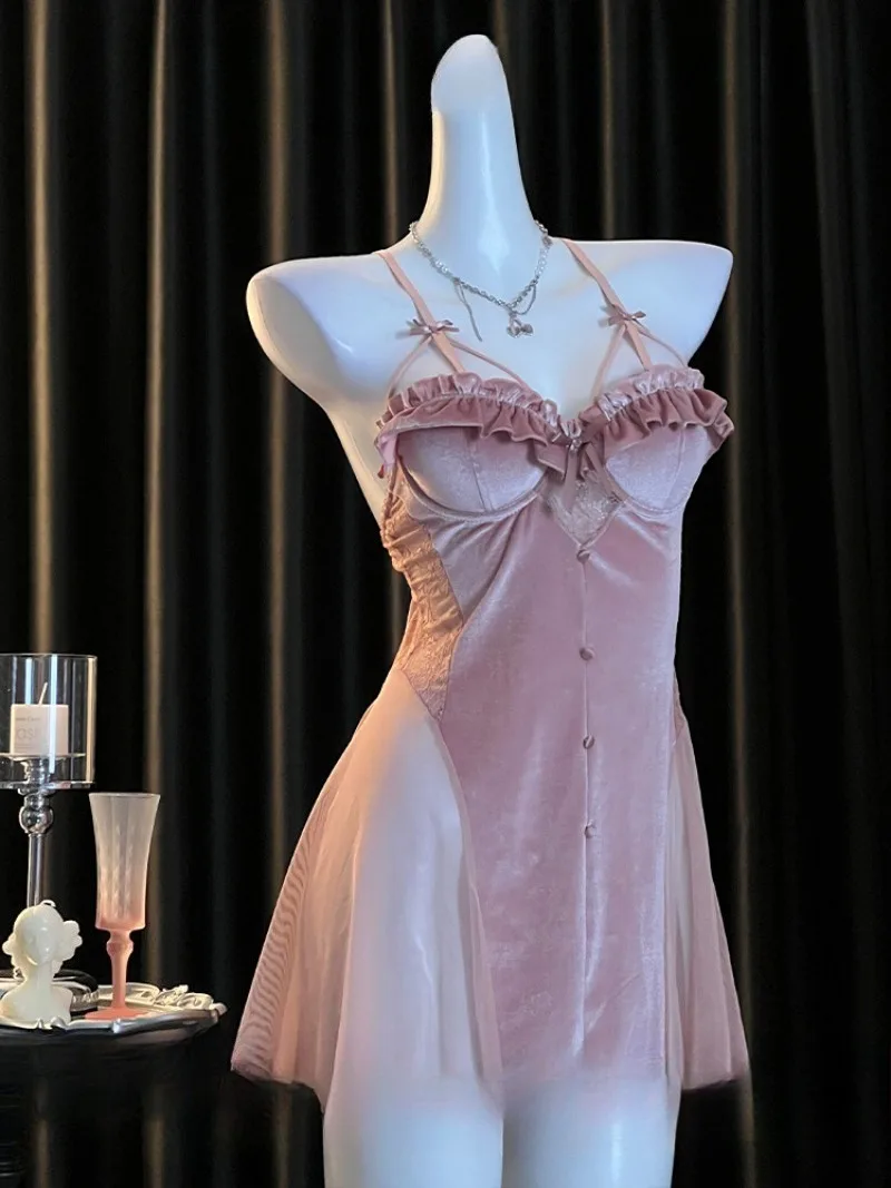 

Pure Desire Velvet One-Piece Nightgown,Sexy Deep V Halter Sleepwear for Women,Chest Cushion with Steel Rings,Seductive Autumn