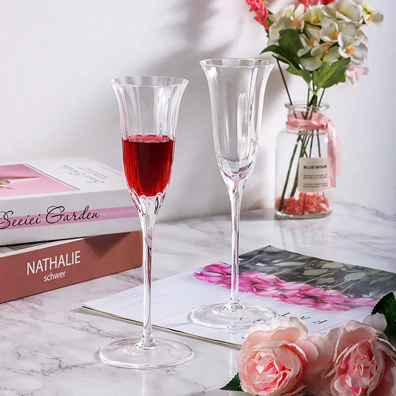 

Nordic Green Flared Flower Wine Glasses Champagne Glasses Crystal Gobles Cocktail Glasses Martini Glasses Ribbed Glasses Barware