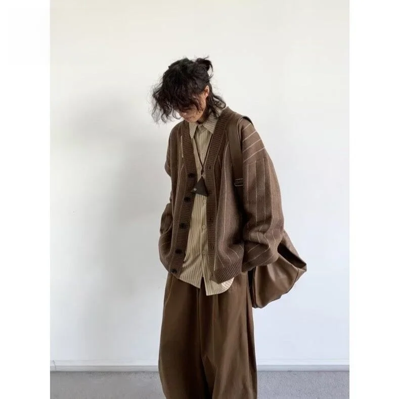 

Ретро японский полосатый открытый кардиган, мужской модный свободный вязаный свитер, повседневный топ для пар, осенняя одежда Ci Walk