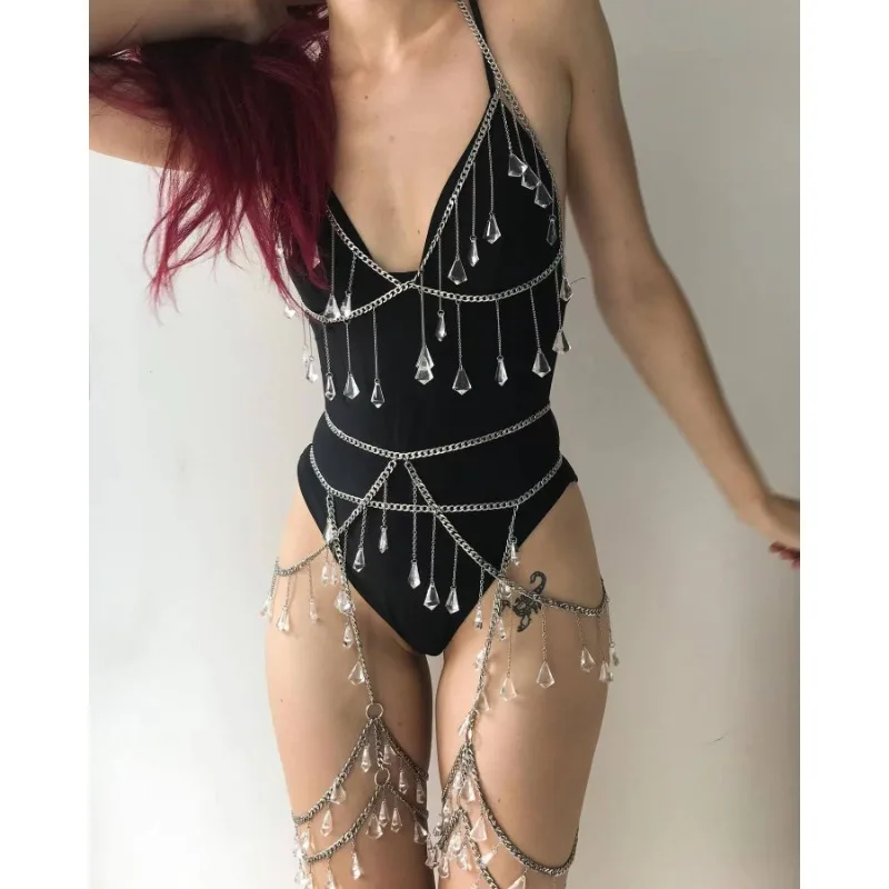 

Shiny Body Chain Tank Top for Women Metallic Shining Detail Fringe Trim Halter Harness Bra Chain Festival Party Outfits Tops