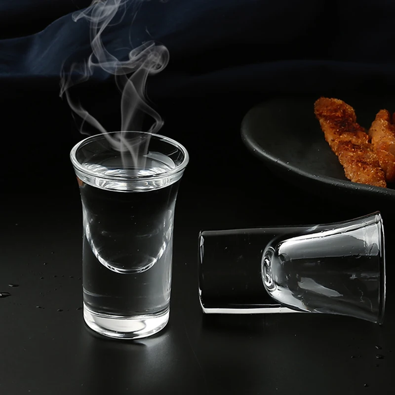 HeY LiLac 12ml Crystal-Clear Star-Shine Glass Baijiu Cup-Traditional Chinese Spirits Tasting Cup for Liquor Enthusiasts