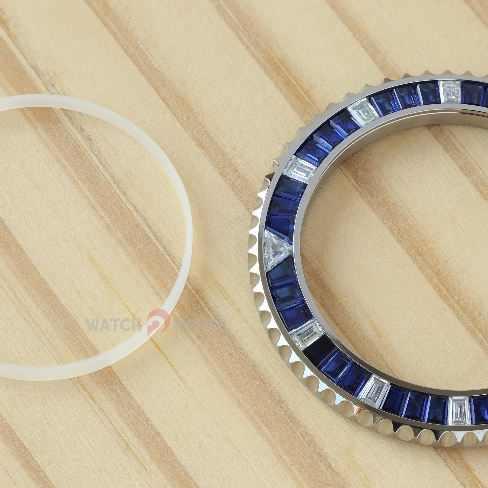 Moldura de relógio de diamante - Rolex Watch Submariner avaliação e preço