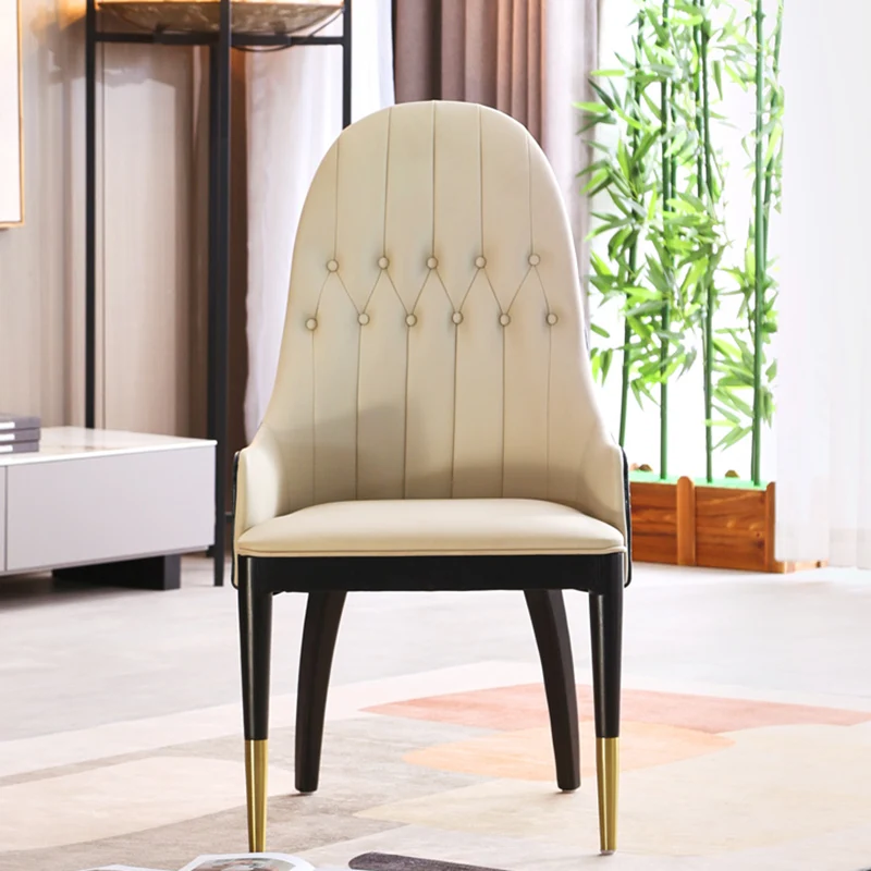 Рисунок 2 - Деревянный стул для столовой