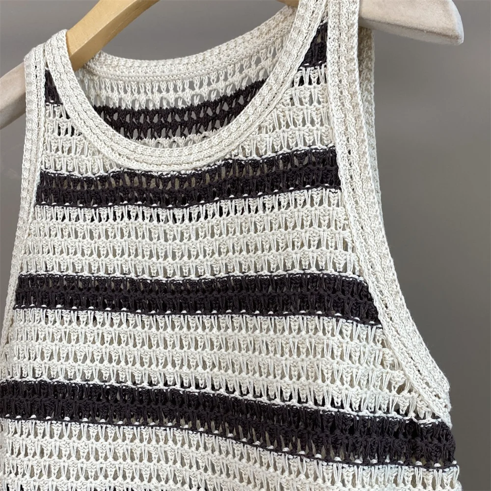 Women's Clothing Fashionable Commuting Casual Top Round Neck Hollow Contrast Color Sleeveless Knitted Vest