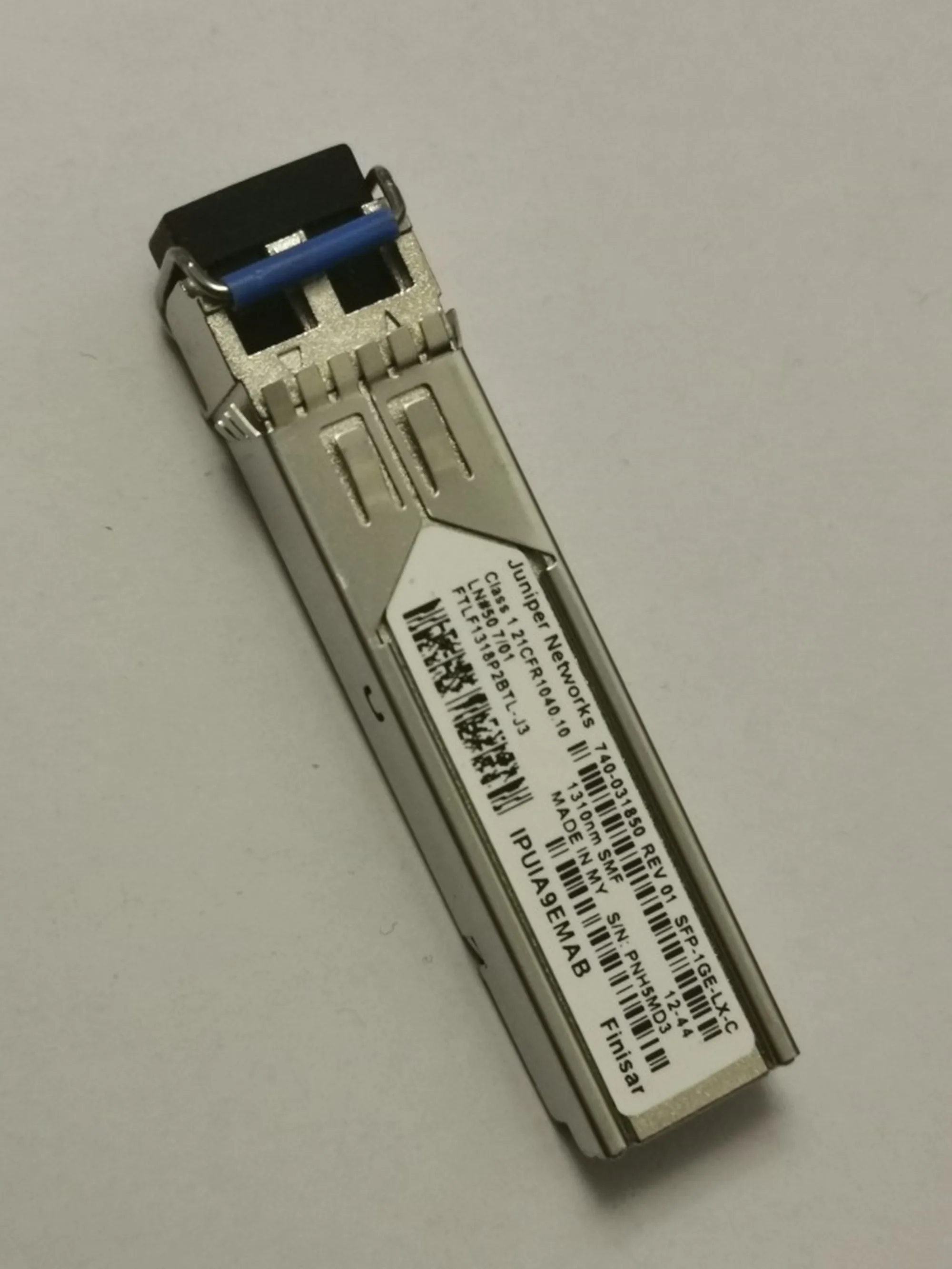 

Juniper 1310nm Gigabit Fiber Optical Module/740-031850 SFP-1GE-LX-C FTLF1318D3BTL-J3 Juniper Single Mode SFP Transceiver