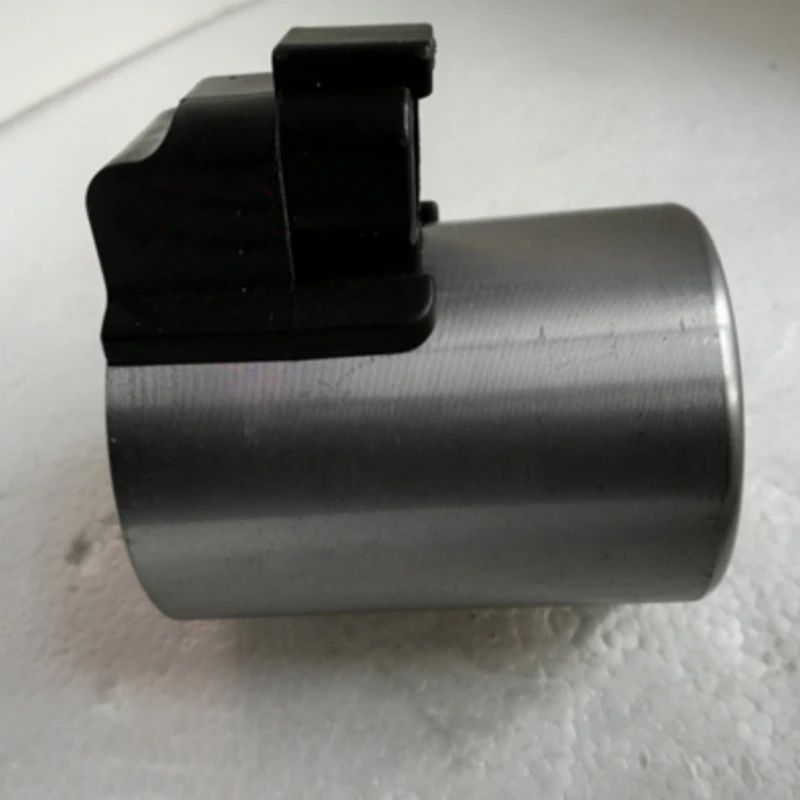 

Electromagnetic Valve Delivery Pump Truck Mixing 24VDC 17471L for Eaton for Sany Heavy Machinery Coil Crane 617470