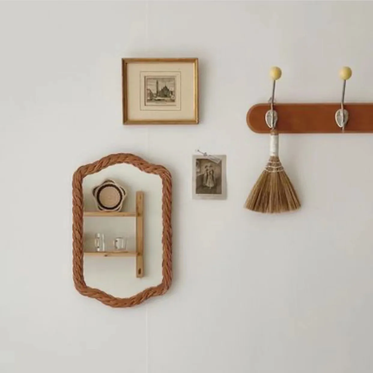 Ins Style Baby Room Photo Props Simple Rattan Retro Mirror Dressing Table Decorative Mirror Net Red Log Wall Hanging Mirror