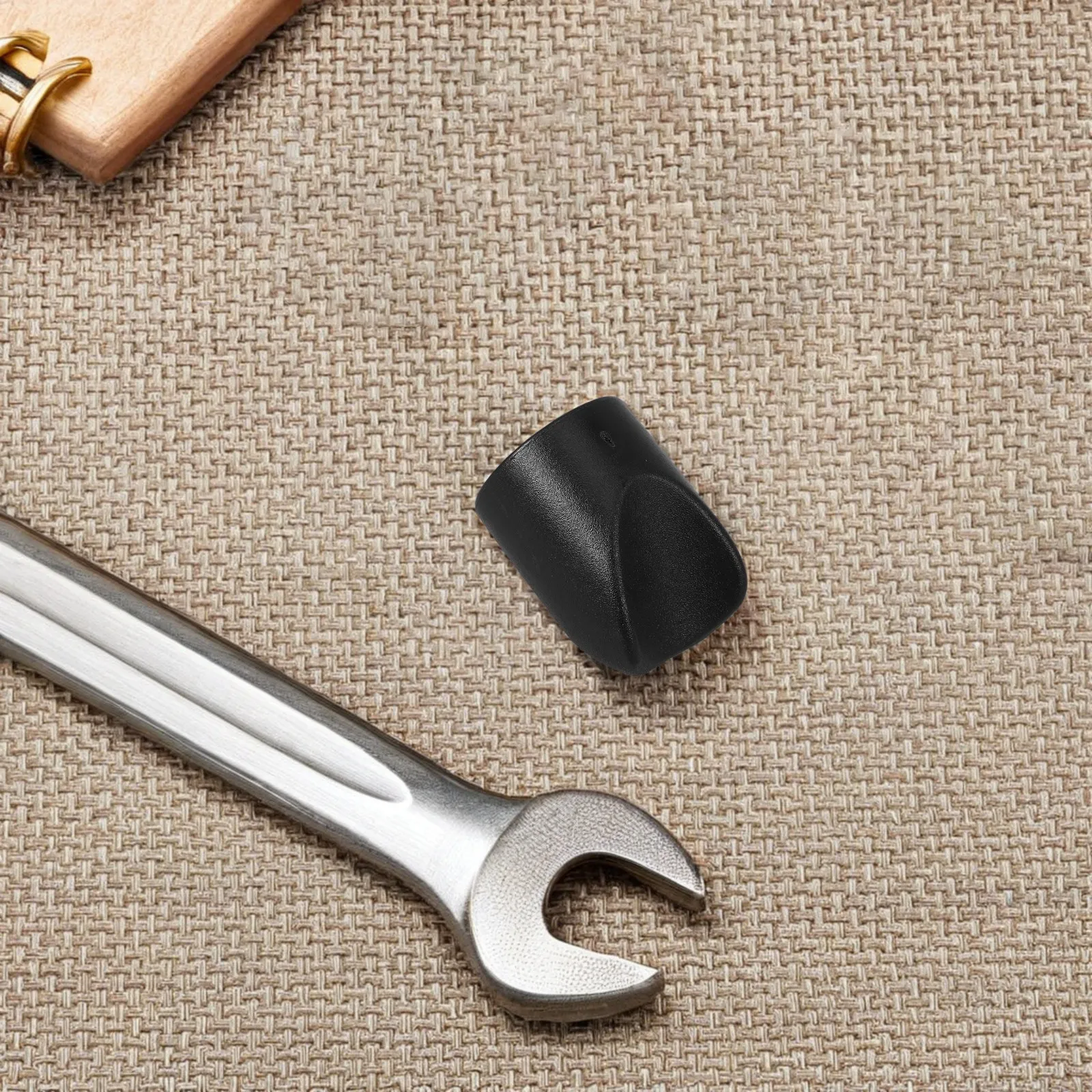 8Pcs Black Plastic …