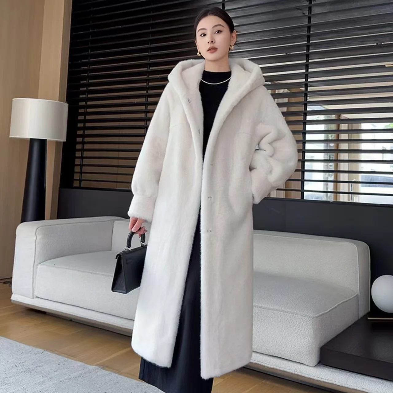 Winter Women High Quality Faux Fur Coat Luxury Hooded Long Fur Coat Loose Lapel OverCoat Thick Warm Female Plush Coats