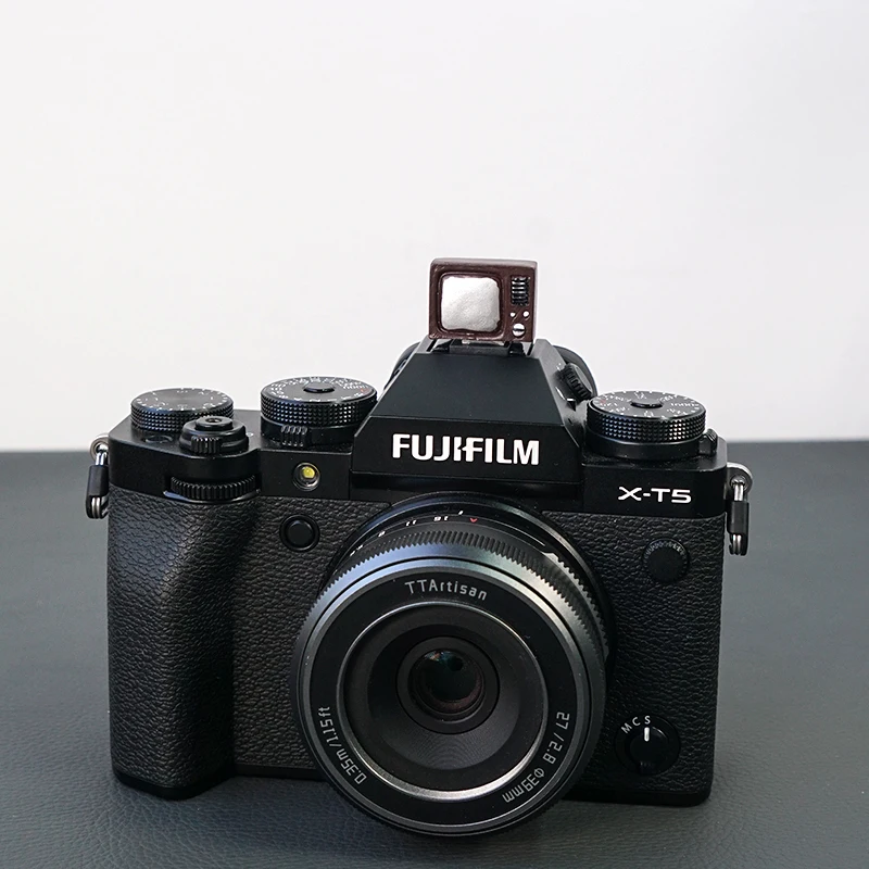 Copriscarpe caldo per fotocamera Serie retrò giocattolo Copriscarpe freddo universale mini per accessori sony zve10 canon r50 fujifilm xm5 nikon