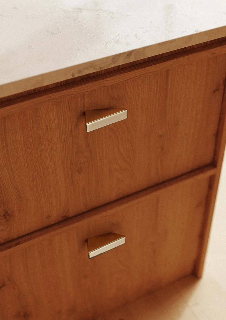 

Goo-Ki Solid Brass Original Trapezoid Furniture Handles Silver Bar Pulls High-end Drawer Knobs with Round Ball Dresser Handles
