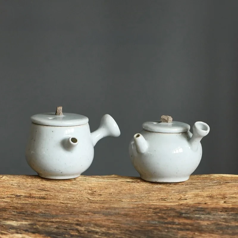 35ml Small Coarse Pottery Urgent Mustache Pot Retro Mini Fingertip Teapot Household Tea Soaking Kettle Chinese Teaware Cha Gift