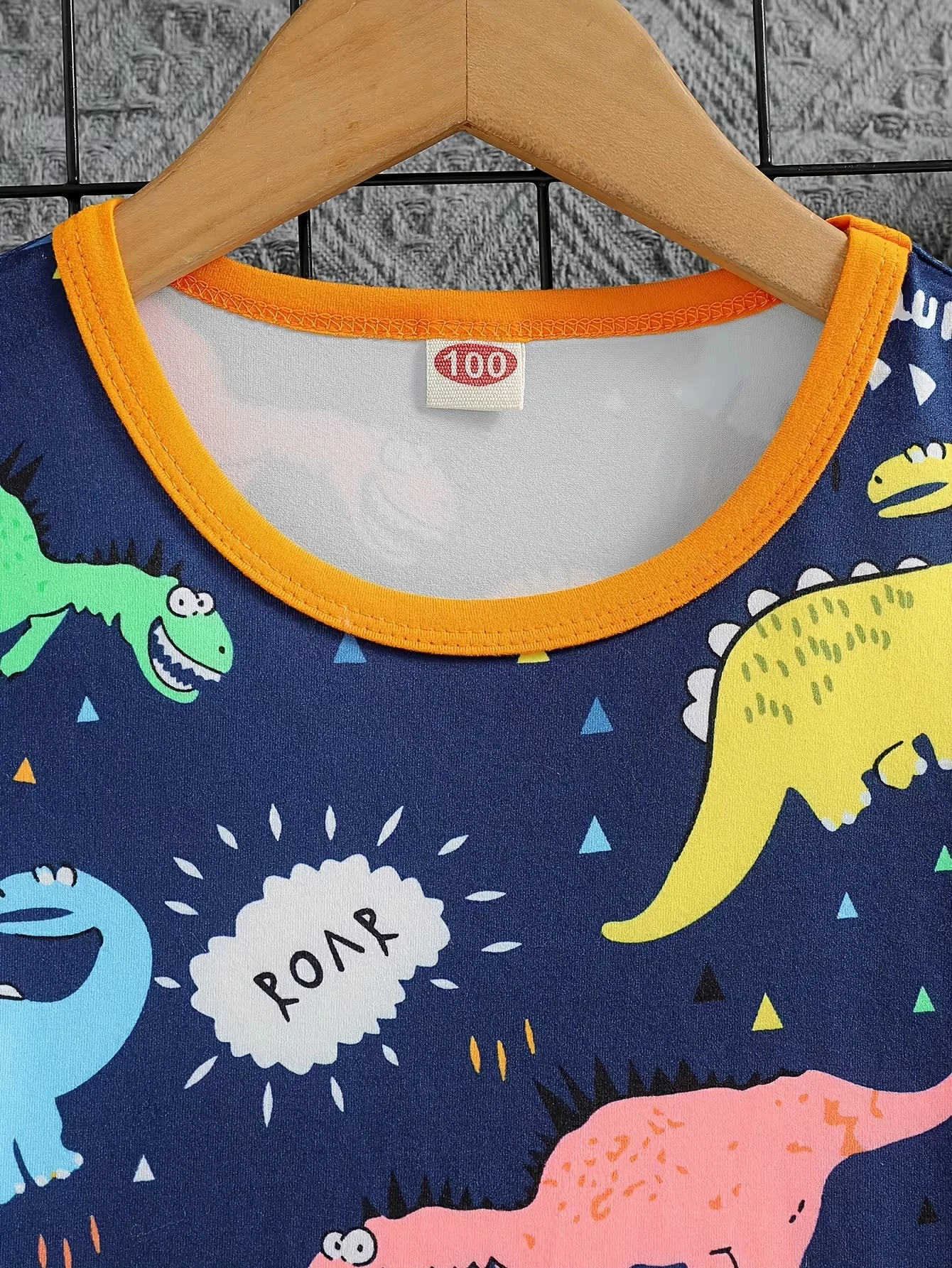 Детская одежда, милый игривый комплект с принтом динозавра, комплект детской домашней одежды, комплект из двух предметов с героями мультфильмов, можно использовать в качестве пижамы