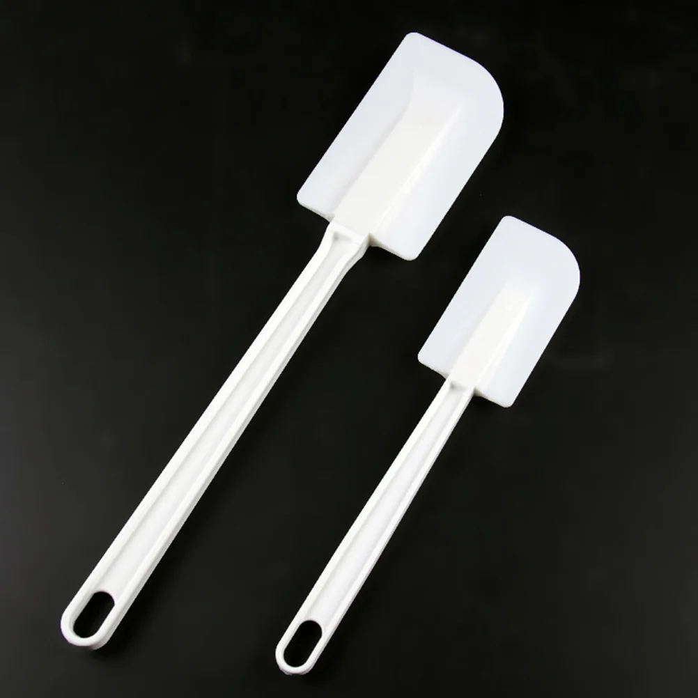 

4Pcs Silicone Spatula Baking Supplies Long Handle Practical Easy Carry Storage Simple Design Home Kitchen Helper Set