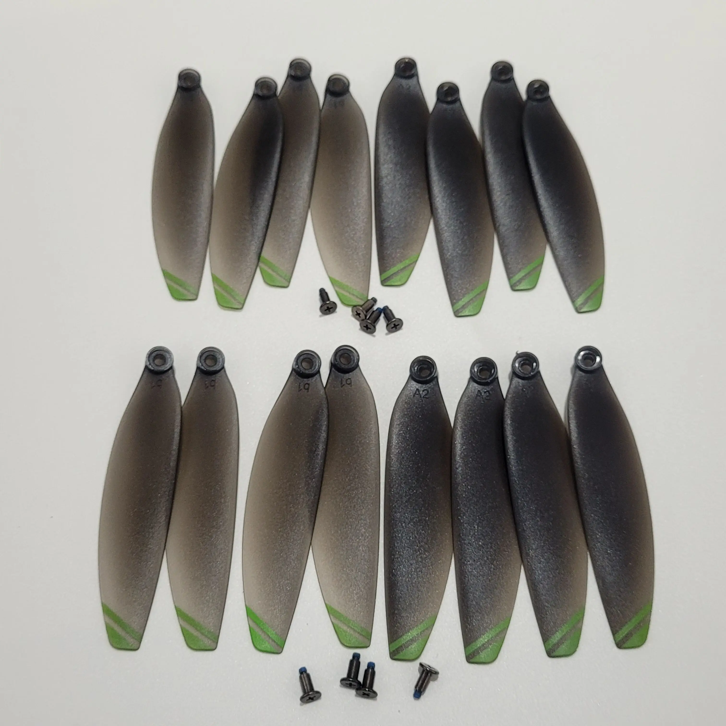 8/16/24PCS XT505 Drone Original Propeller Spare Part XT505 Main Blade Wing Maple Leaf for 4K GPS Drone XT505 Accessory