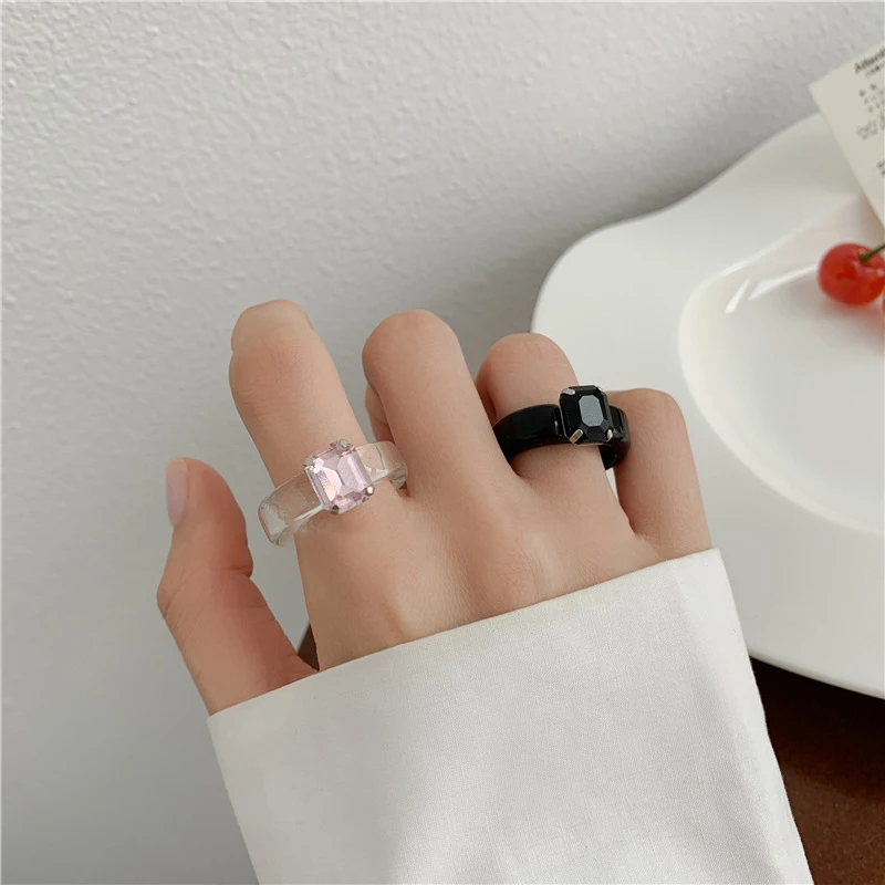 Anillo redondo de circón con diamantes de imitación de cristal para mujer, accesorios de joyería brillantes, transparente, geométrico Irregular, de