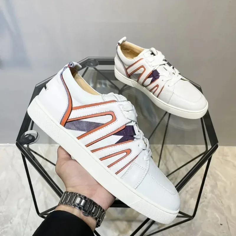 Sepatu pria berlian penuh model Eropa, sepatu sneaker High-top model pasangan, sepatu sol merah berlian imitasi, sepatu Suede hitam tren