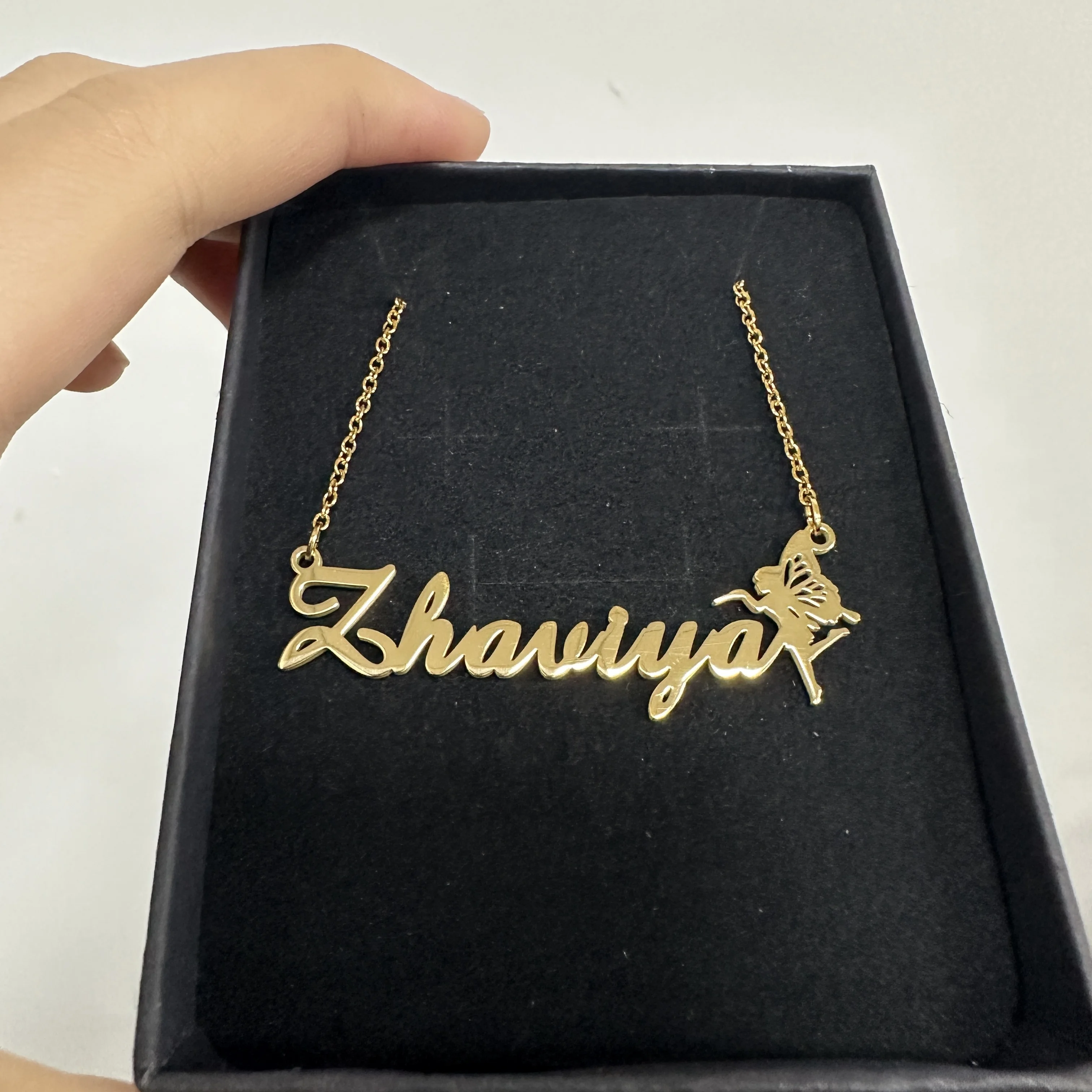 

Stainless Steel Name Necklace for Women Personalized Letter Pendant with Crown Heart Custom Name Necklace for Girlfriend Collar