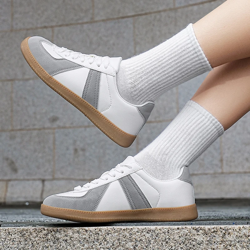 YRZL Women New Casual Shoes Soft Lightweight Walking Shoes Men Outdoor Comfortable Lace Up Flats Shoes for Female