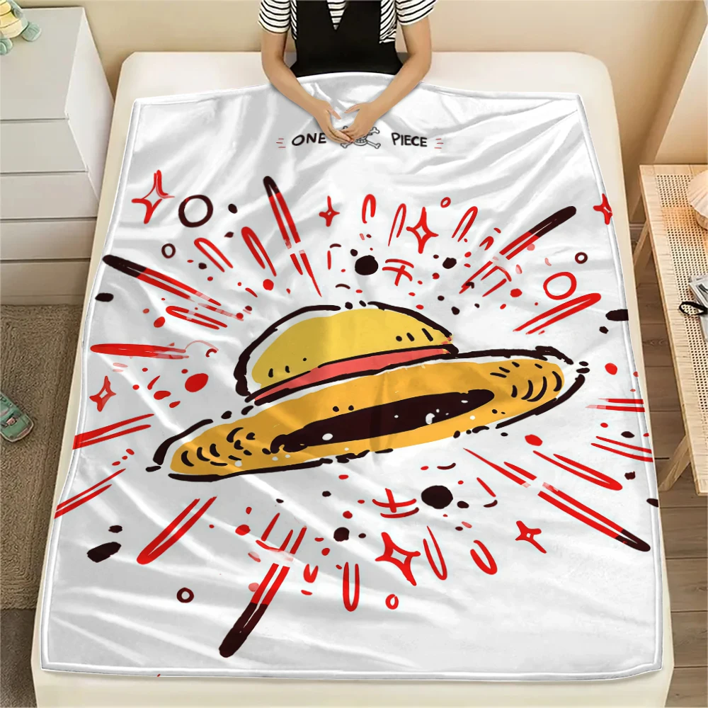 One Piece Monkey D. Luffy Flanelldecke, kreatives bedrucktes Design, ideal für Schlafzimmer, Sofa, Bett, Stuhl, Reisen, Picknick – HE32