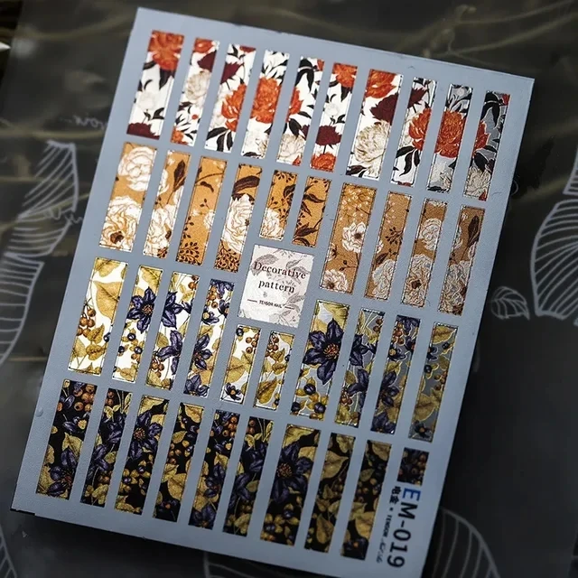 สติ๊กเกอร์แถบสีเมทัลลิกแวววาวลายดอกไม้3D กระบวนการทองด้วยตนเองสติกเกอร์ตกแต่งเล็บสีบรอนซ์