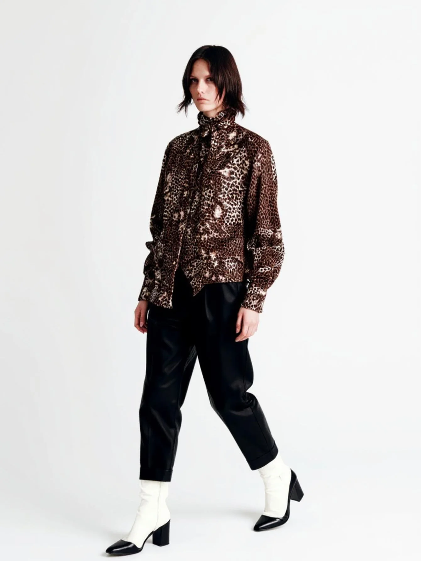 レディース ヒョウ柄 長袖 ハイネック シャツ 秋冬 ファッション ビジネス カジュアル 日常着