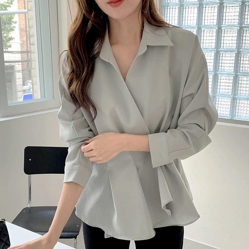 

Chic Simple Elegance Button-Up irt Bubble Sve Pleated Side One Button Waist-Cinching Cross Design Ne Long Sve Top