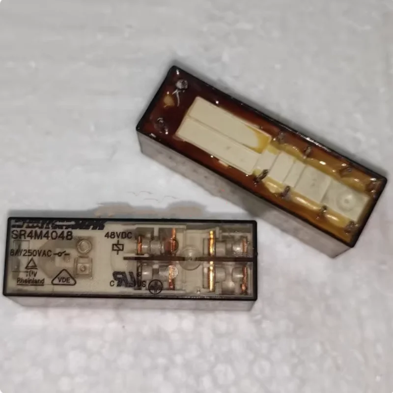 

SR4M4048 Relay 48V SR4M4024 24V SR4D4024
